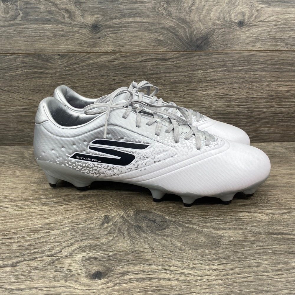 Skechers Razor 1.5 Academy FG Soccer Cleats Mens 10.5 Silver White Razor FG